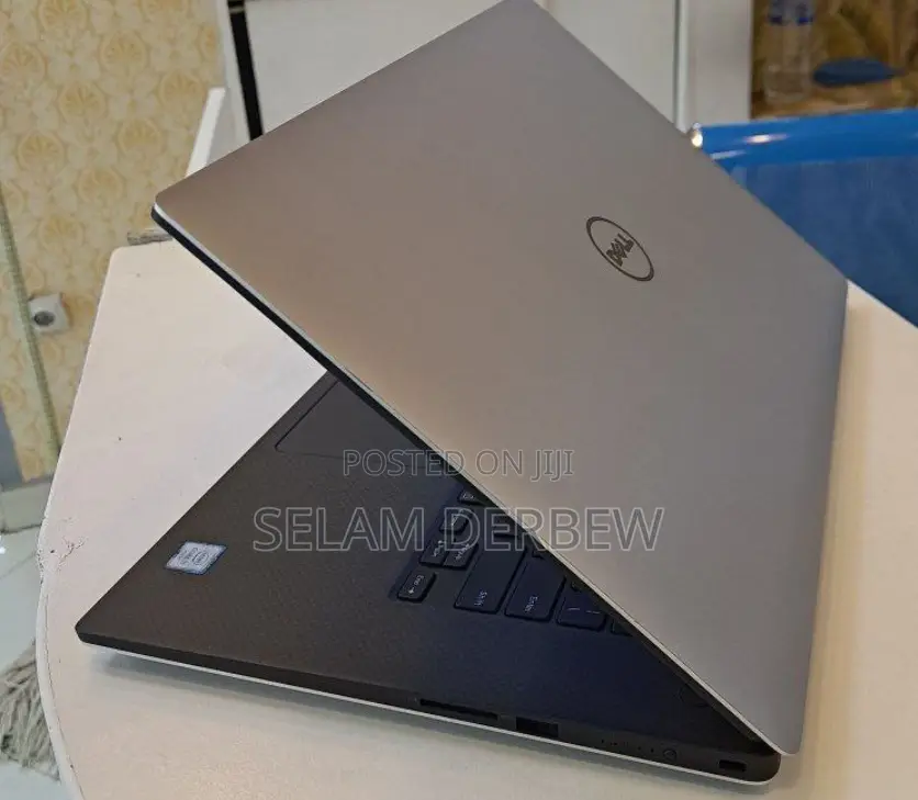 New Laptop Dell XPS 12 (9250) 16GB Intel Core I7 SSD 512GB
