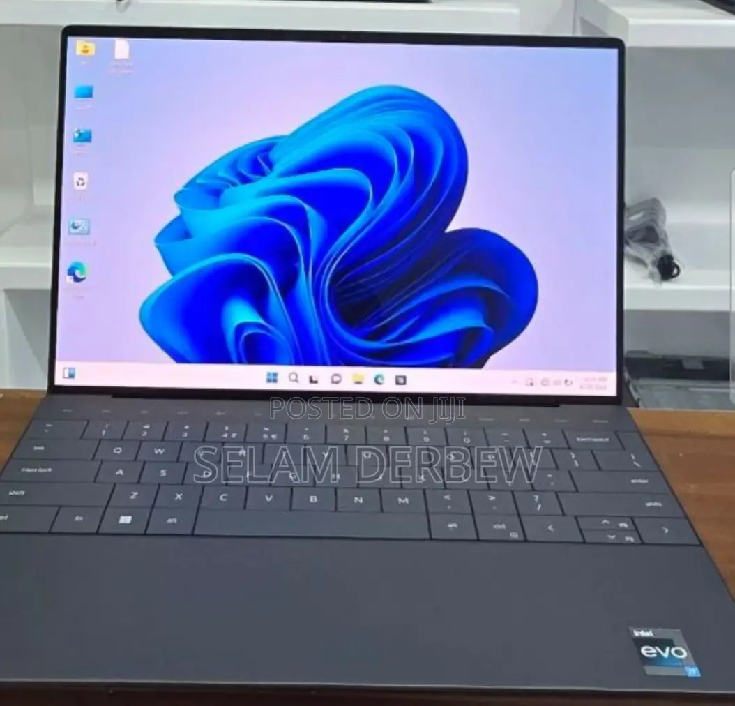 New Laptop Dell XPS 13 32GB Intel Core I7 SSD 1T