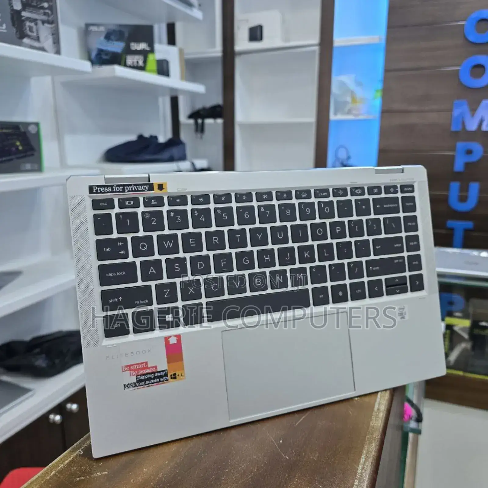 New Laptop HP EliteBook X360 1040 G7 16GB Intel Core I7 SSD 512GB