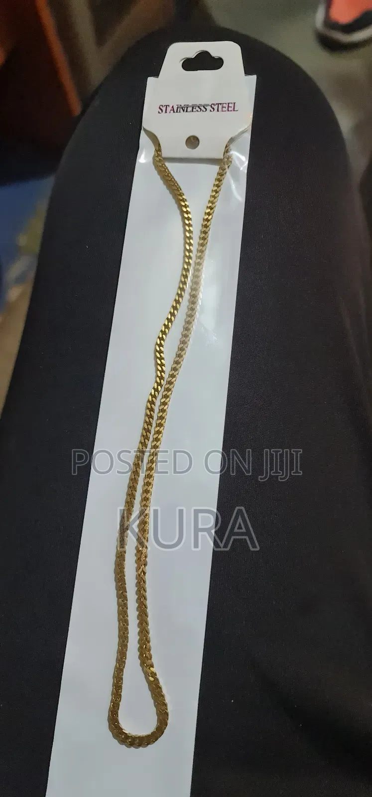 የ 6 ወር ዋስትና ያላቸዉ የማይለቁ ሀብሎች ከነ አጫዋቹ 700 ብር