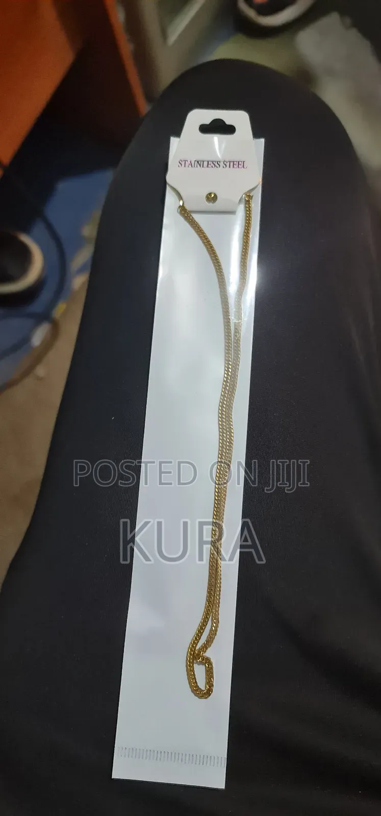 የ 6 ወር ዋስትና ያላቸዉ የማይለቁ ሀብሎች ከነ አጫዋቹ 700 ብር