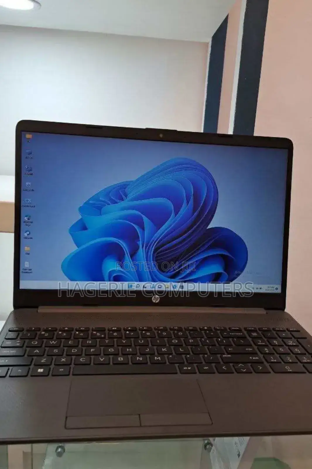 New Laptop HP Stream Notebook 8GB Intel Core I5 SSD 1T