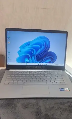 New Laptop HP Stream Notebook 8GB Intel Core I7 SSD 1T