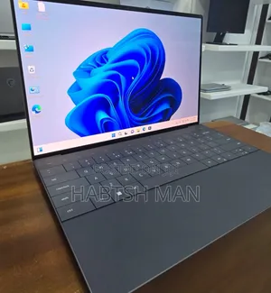New Laptop Dell XPS 13 32GB Intel Core I7 SSD 1T