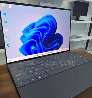 New Laptop Dell XPS 13 32GB Intel Core I7 SSD 1T