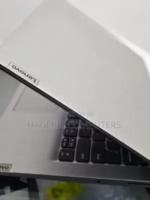 New Laptop Lenovo Ideapad 3 8GB Intel Core I5 SSD 256GB