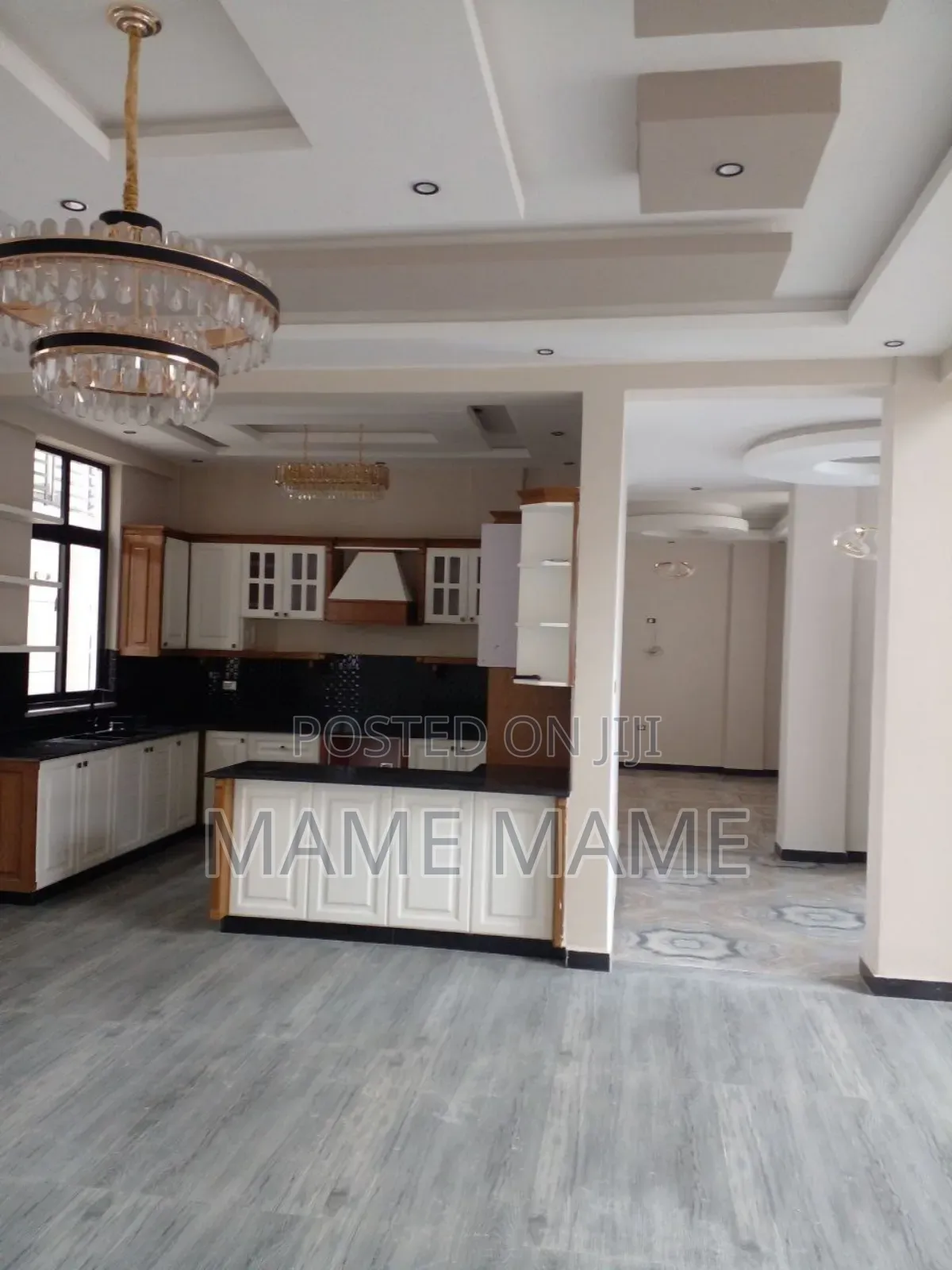 10bdrm House in Addis Abeba, Bole for sale