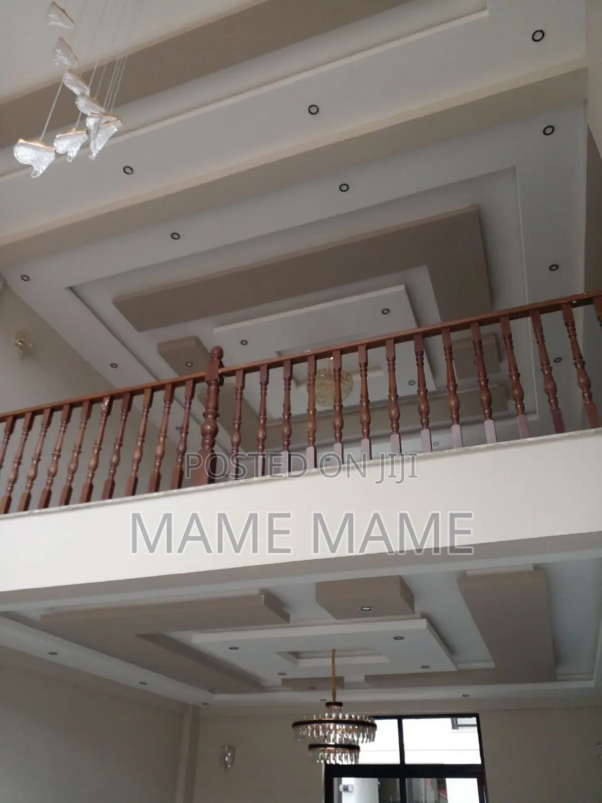 10bdrm House in Addis Abeba, Bole for sale