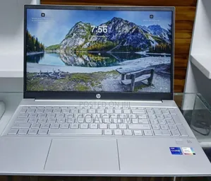 Photo - New Laptop HP 16GB Intel Core I7 SSD 512GB