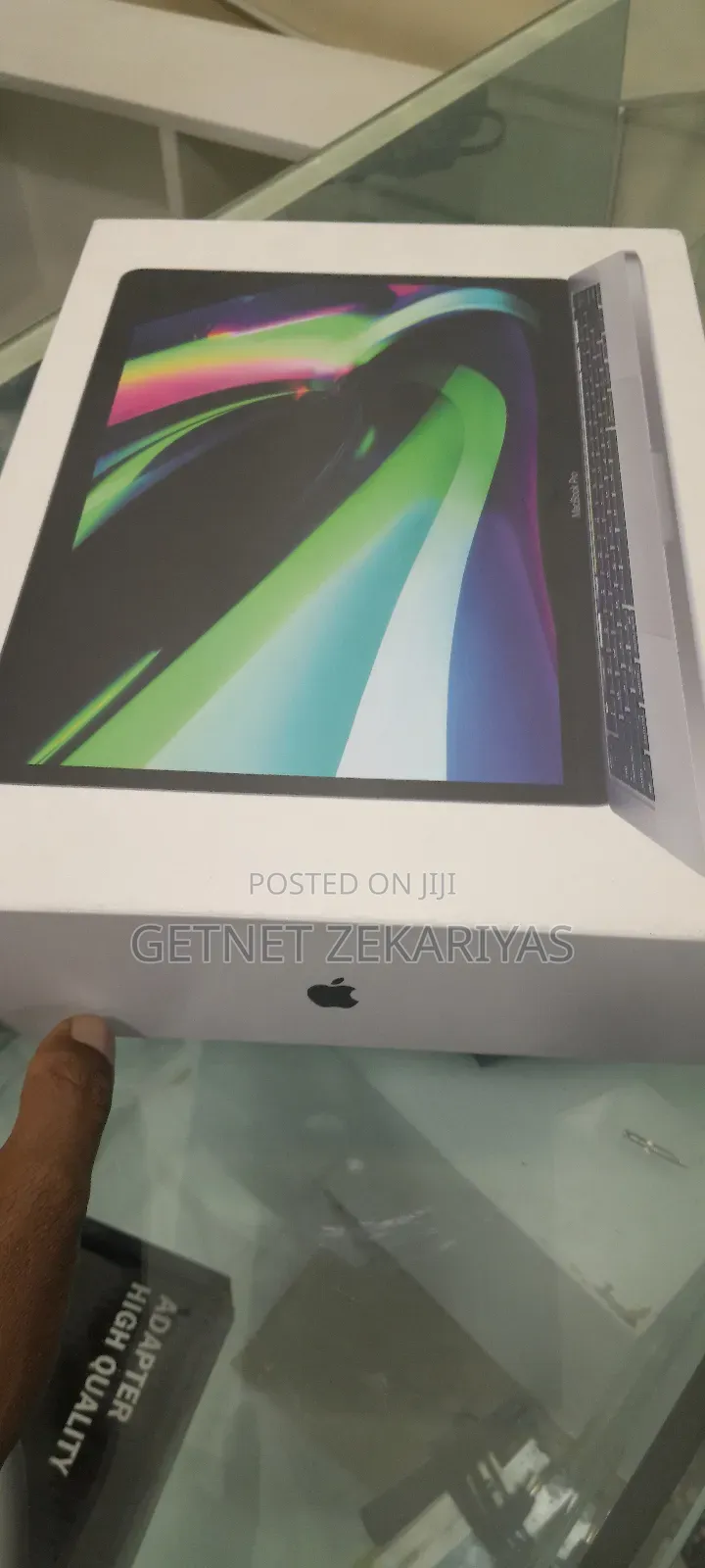 New Laptop Apple MacBook Pro M1 8GB Apple M1 Pro SSD 256GB