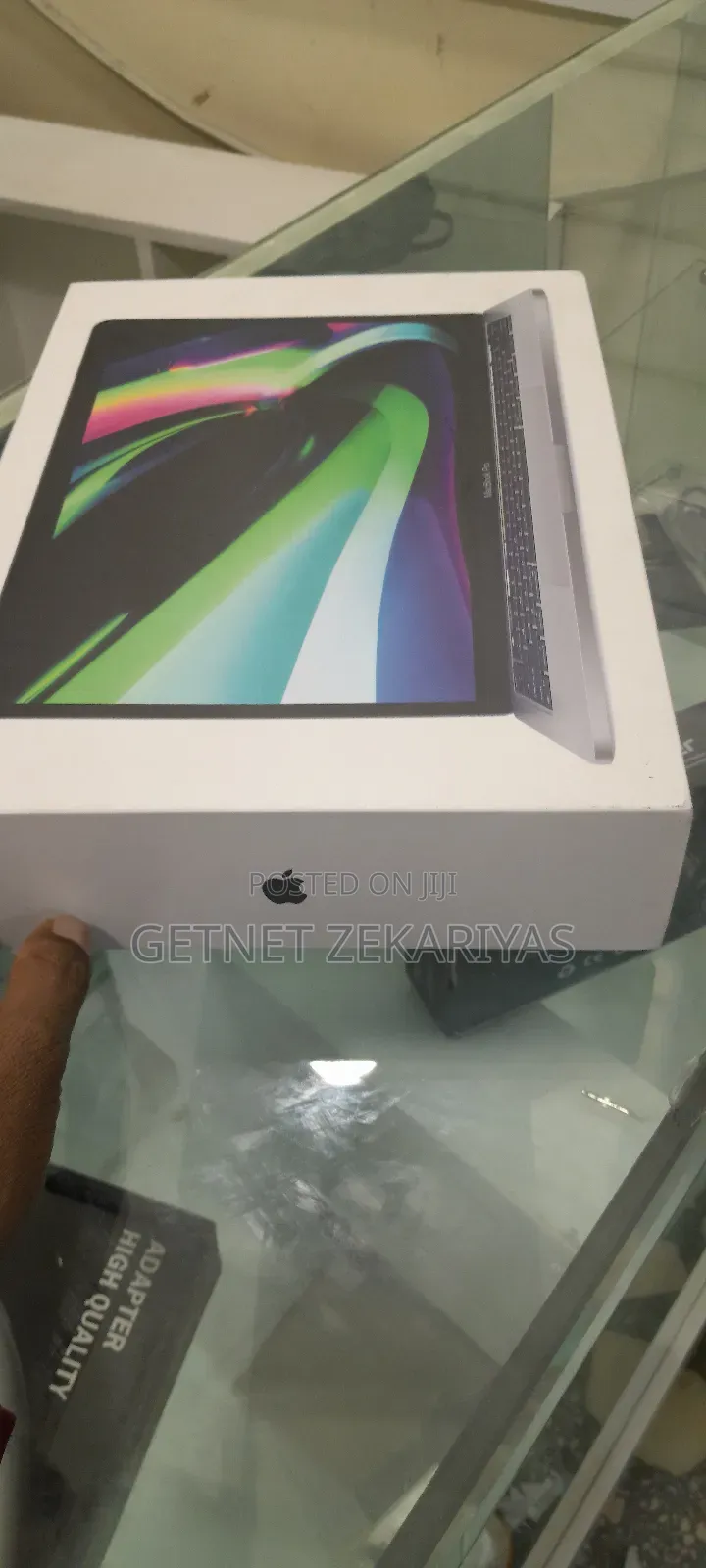 New Laptop Apple MacBook Pro M1 8GB Apple M1 Pro SSD 256GB