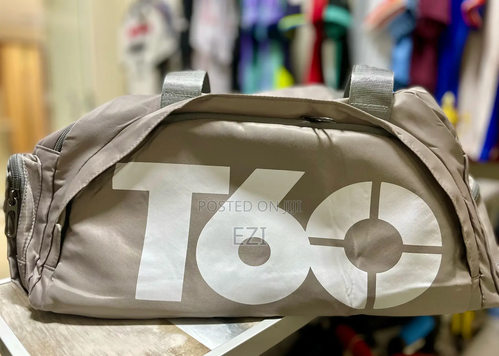 T60 Sport Bag