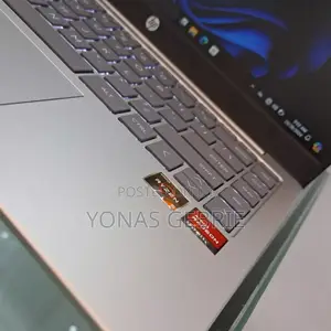 New Laptop HP Stream Notebook 8GB AMD Ryzen 5 SSD 512GB