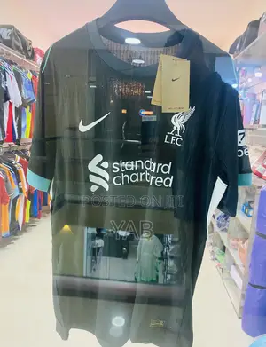 Photo - Liverpool Nike Premium Kit