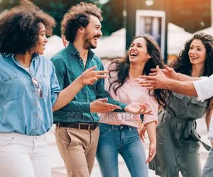 Photo - Sales Man I Sale for You