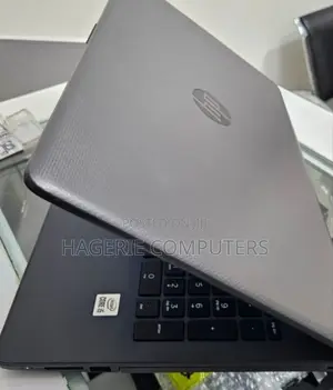 New Laptop HP 250 G8 8GB Intel Core I5 SSD 256GB