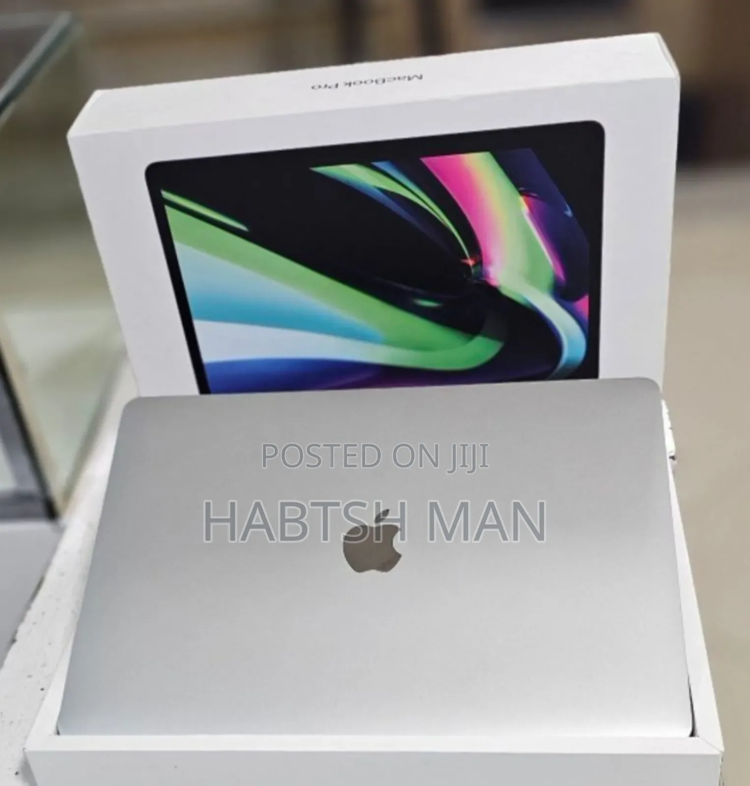 New Laptop Apple MacBook Pro M1 8GB Apple M1 Pro SSD 256GB