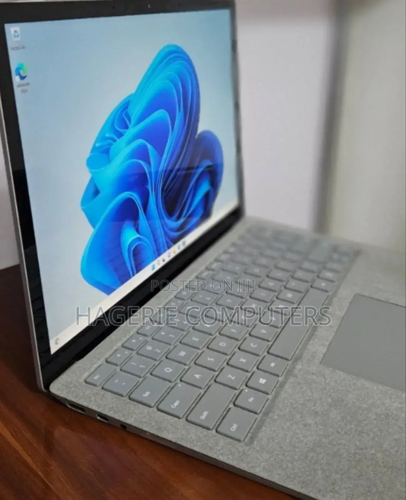 New Laptop Microsoft Surface Laptop 2 8GB Intel Core I5 SSD 256GB