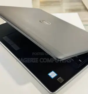 Photo - New Laptop Dell Precision 7520 16GB Intel Core I7 SSD 512GB