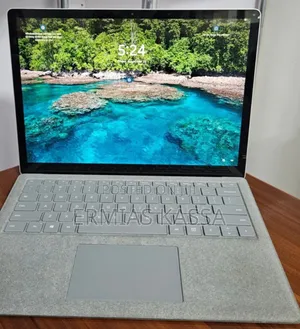 New Laptop Microsoft Surface 8GB Intel Core I5 SSD 256GB