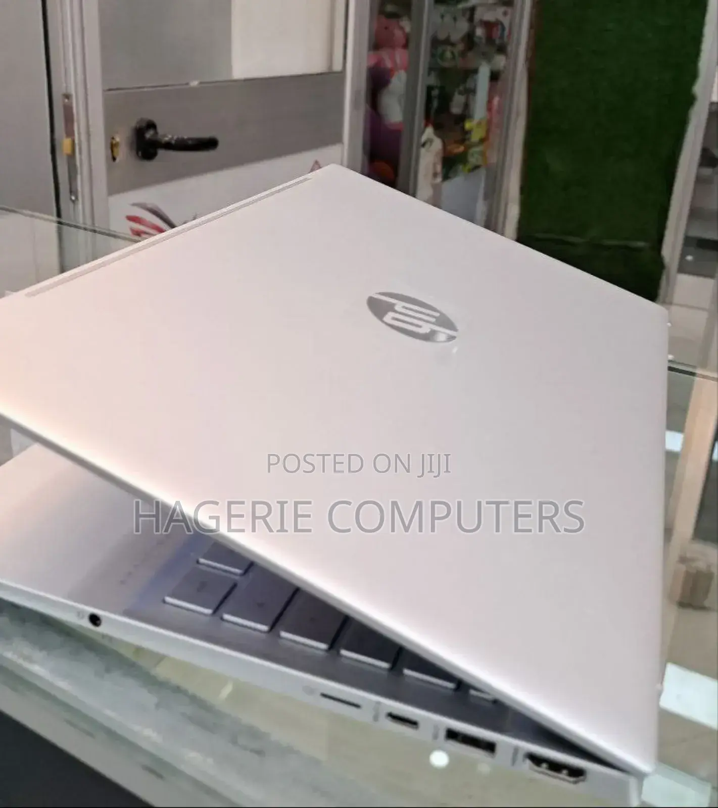 New Laptop HP Pavilion 15-Cs3063cl 16GB Intel Core I7 SSD 512GB