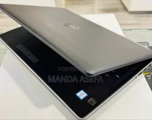 New Laptop Dell Precision 7520 16GB Intel Core I7 SSD 512GB