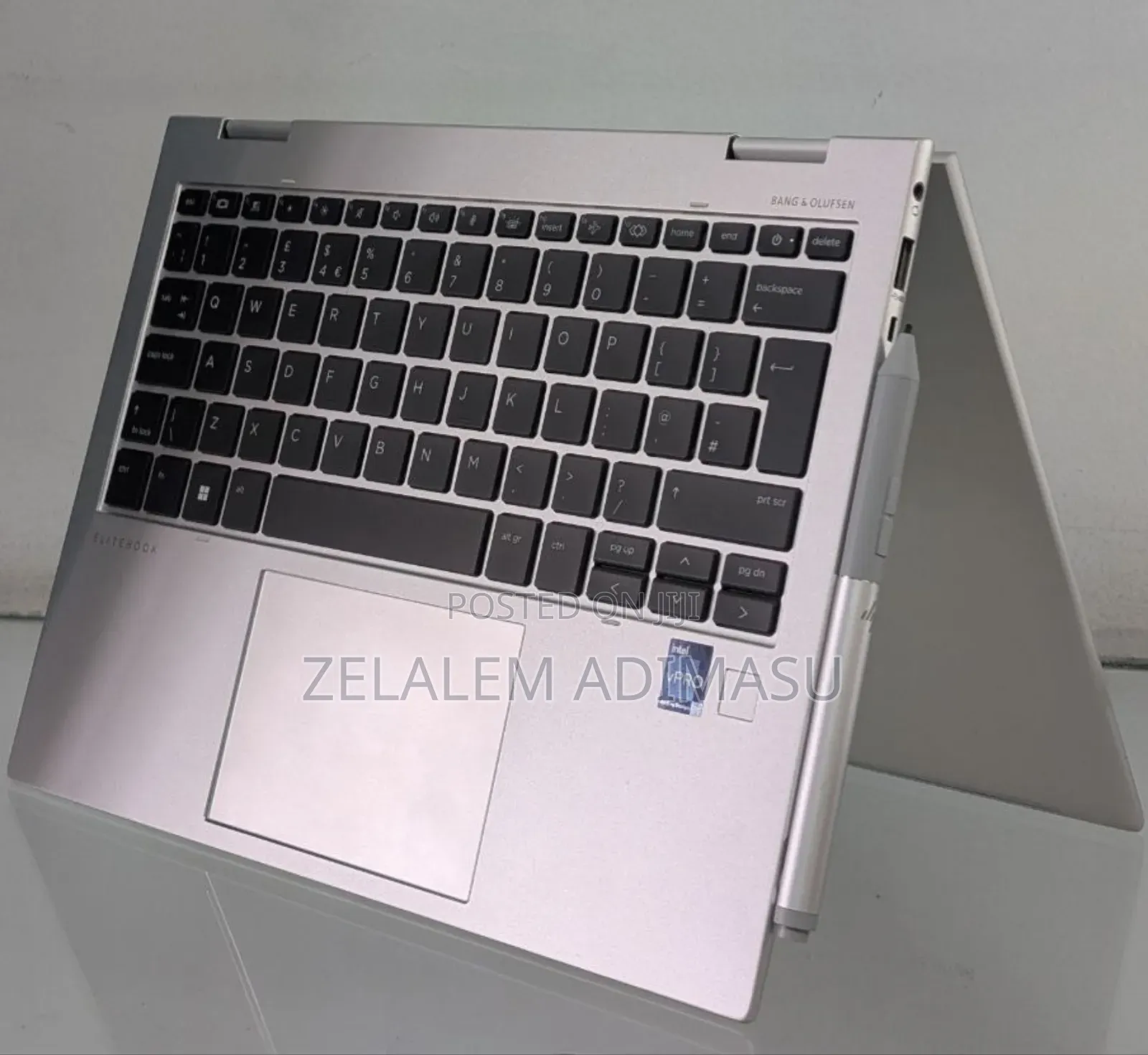 New Laptop HP Elite X2 1012 16GB Intel Core I7 SSD 1T