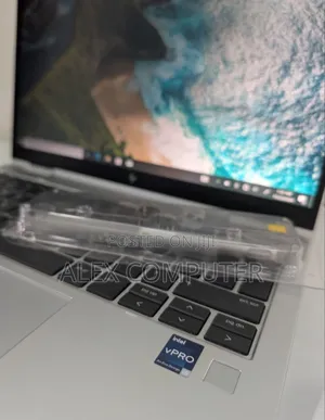 New Laptop HP EliteBook 830 G9 16GB Intel Core I5 SSD 1T