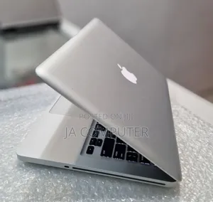 New Laptop Apple MacBook Pro 2012 4GB Intel Core I5 HDD 500GB