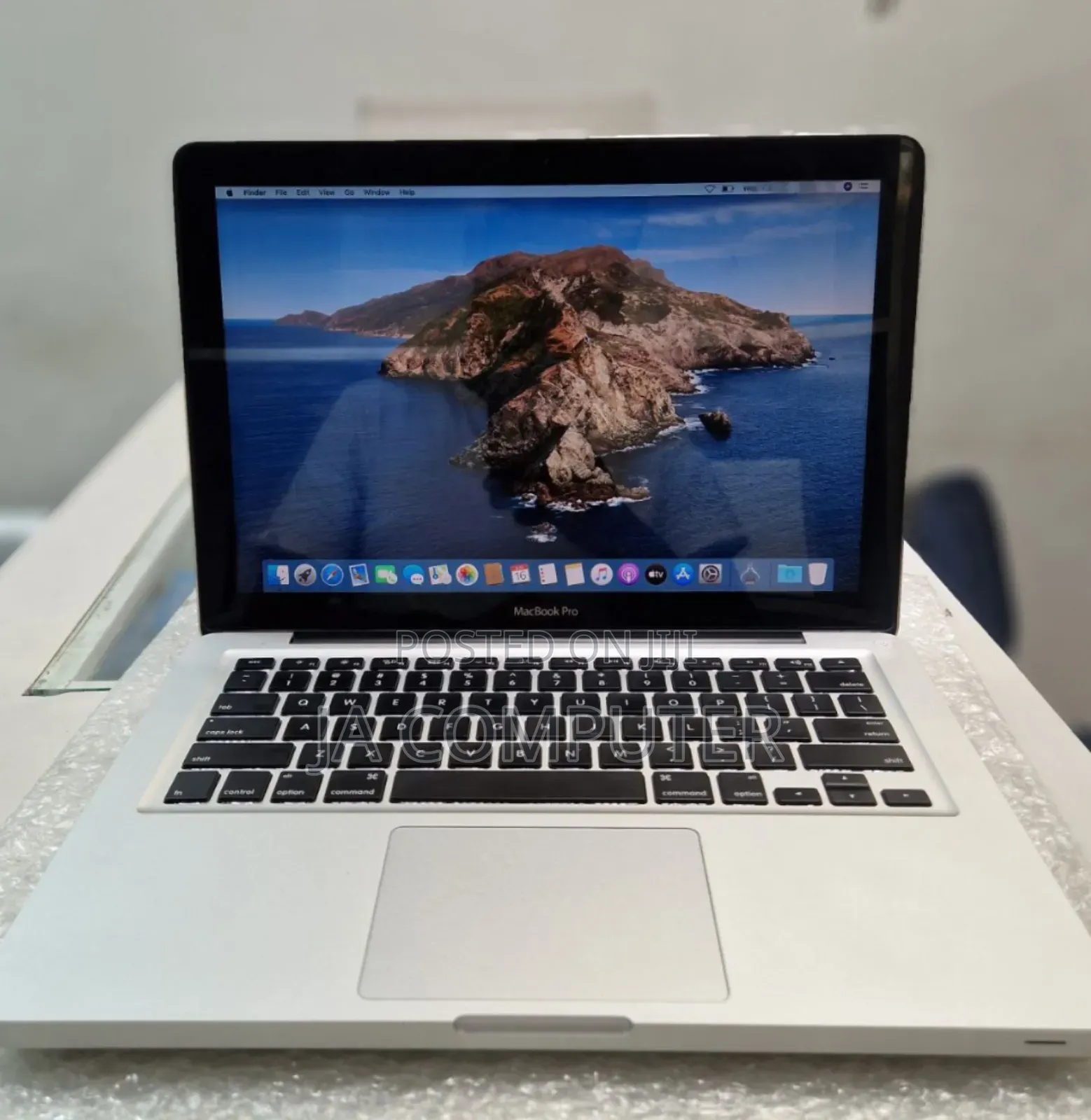 New Laptop Apple MacBook Pro 2012 4GB Intel Core I5 HDD 500GB