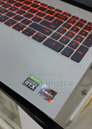 New Laptop Dell G15 5511 16GB AMD Ryzen 7 SSD 512GB