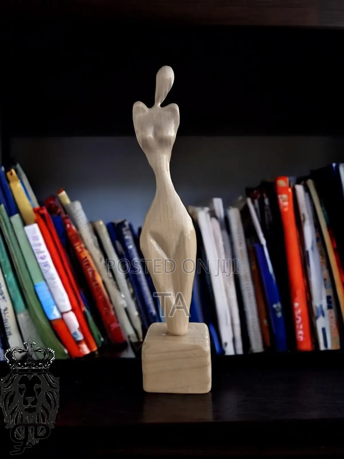 Decor Wooden Sculpture