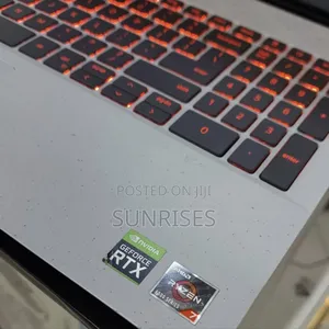 New Laptop Dell G15 5511 16GB AMD Ryzen 7 SSD 512GB