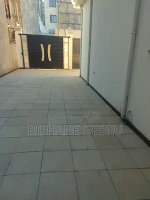 7bdrm Villa in Bole Around Semit for rent