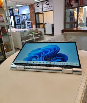 New Laptop HP Envy x360 16GB Intel Core i7 SSD 1T