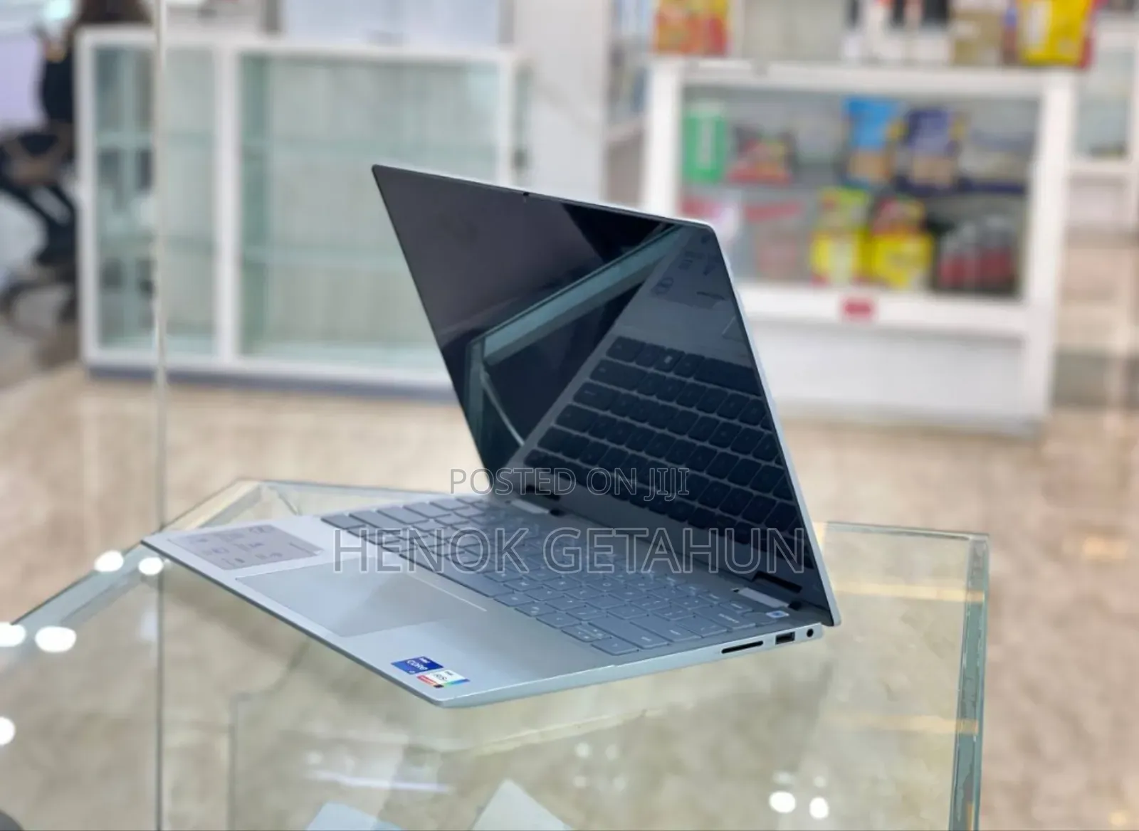 New Laptop Dell Inspiron 15 16GB Intel Core I7 SSD 1T