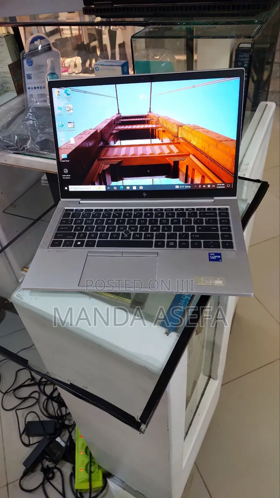 New Laptop HP EliteBook 840 G8 16GB Intel Core I7 SSD 512GB