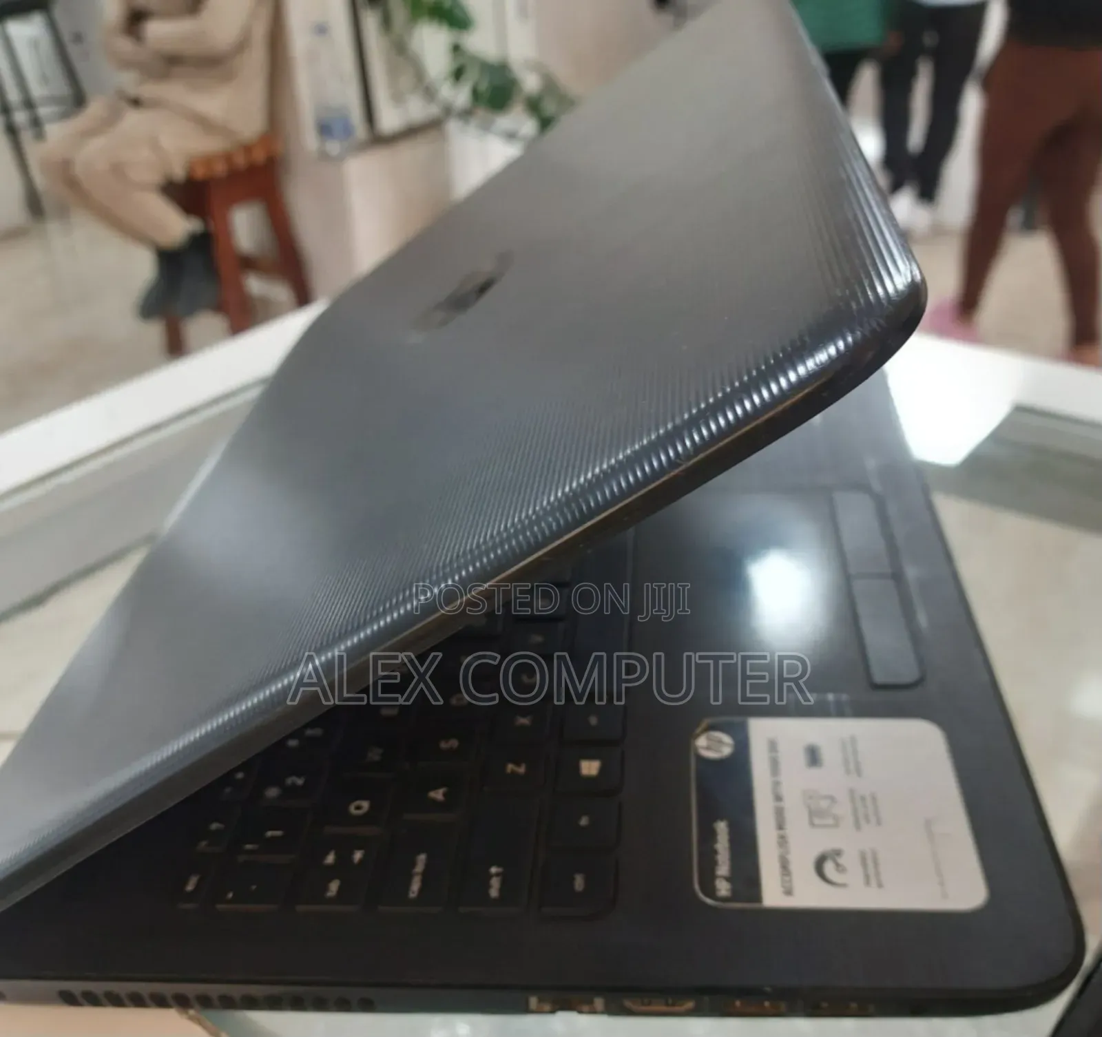 New Laptop HP Stream Notebook 8GB Intel Core I5 HDD 1T