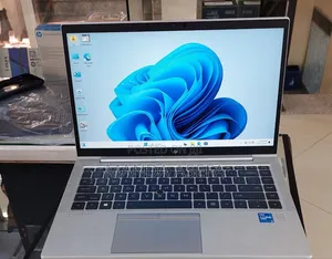 New Laptop HP EliteBook 840 G8 16GB Intel Core I5 SSD 512GB