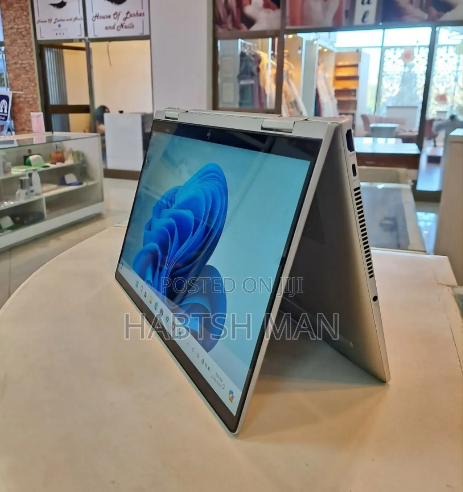 New Laptop HP Envy X360 16GB Intel Core I7 SSD 1T