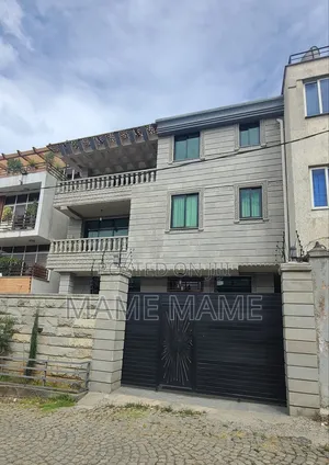 7bdrm House in Addis Abeba, Bole for rent