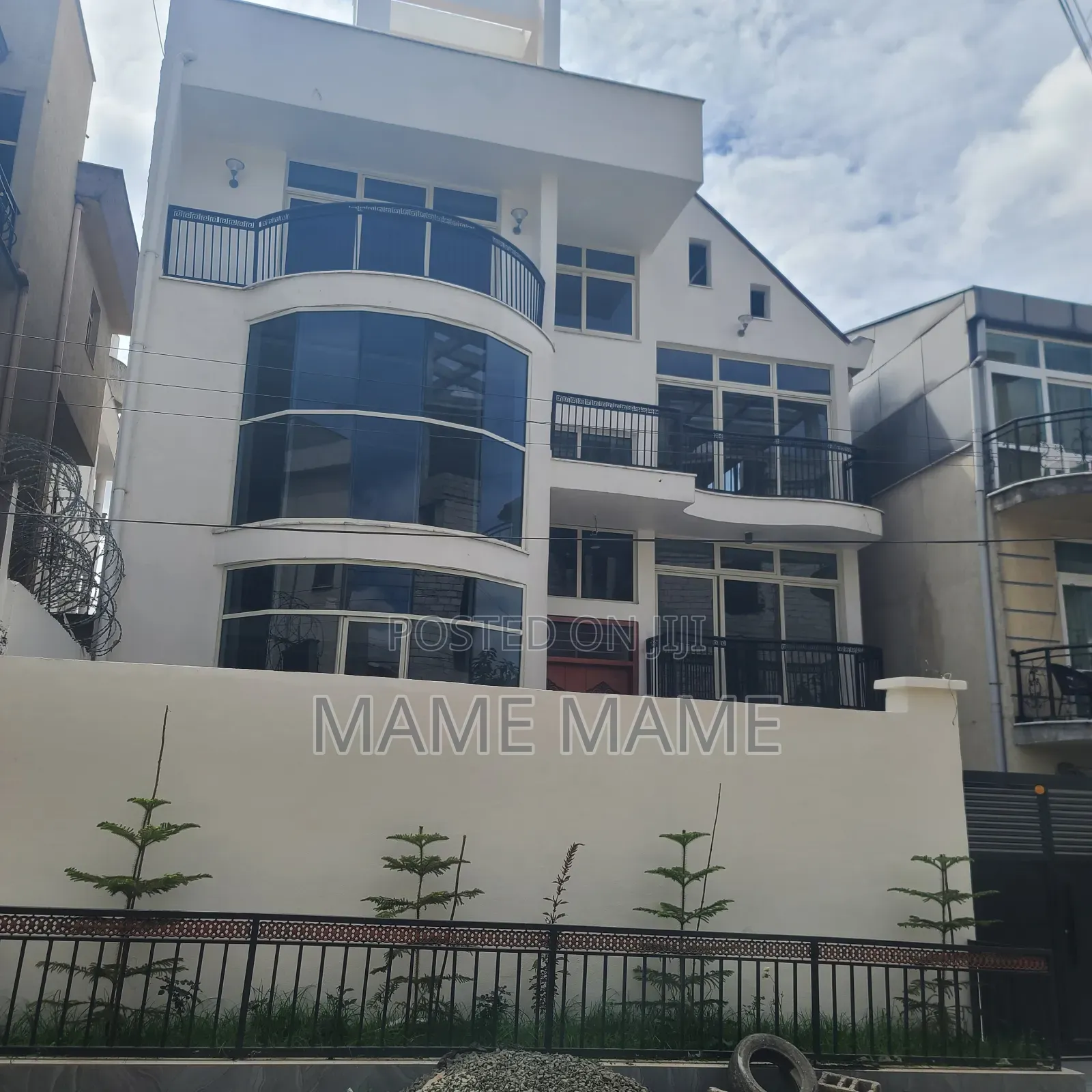 10bdrm House in Addis Abeba, Bole for rent