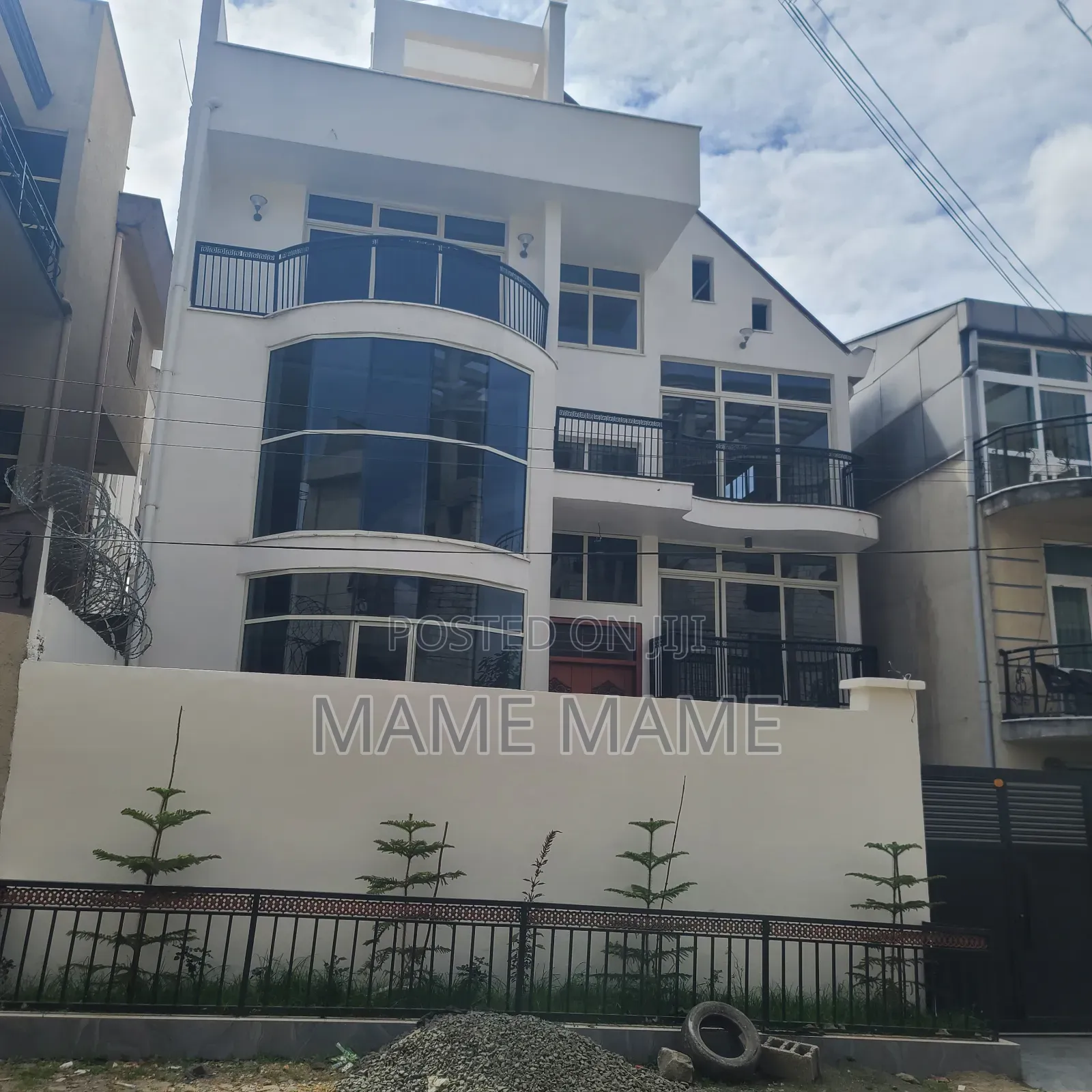 10bdrm House in Addis Abeba, Bole for rent
