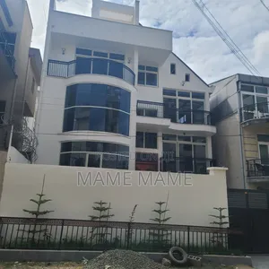10bdrm House in Addis Abeba, Bole for rent