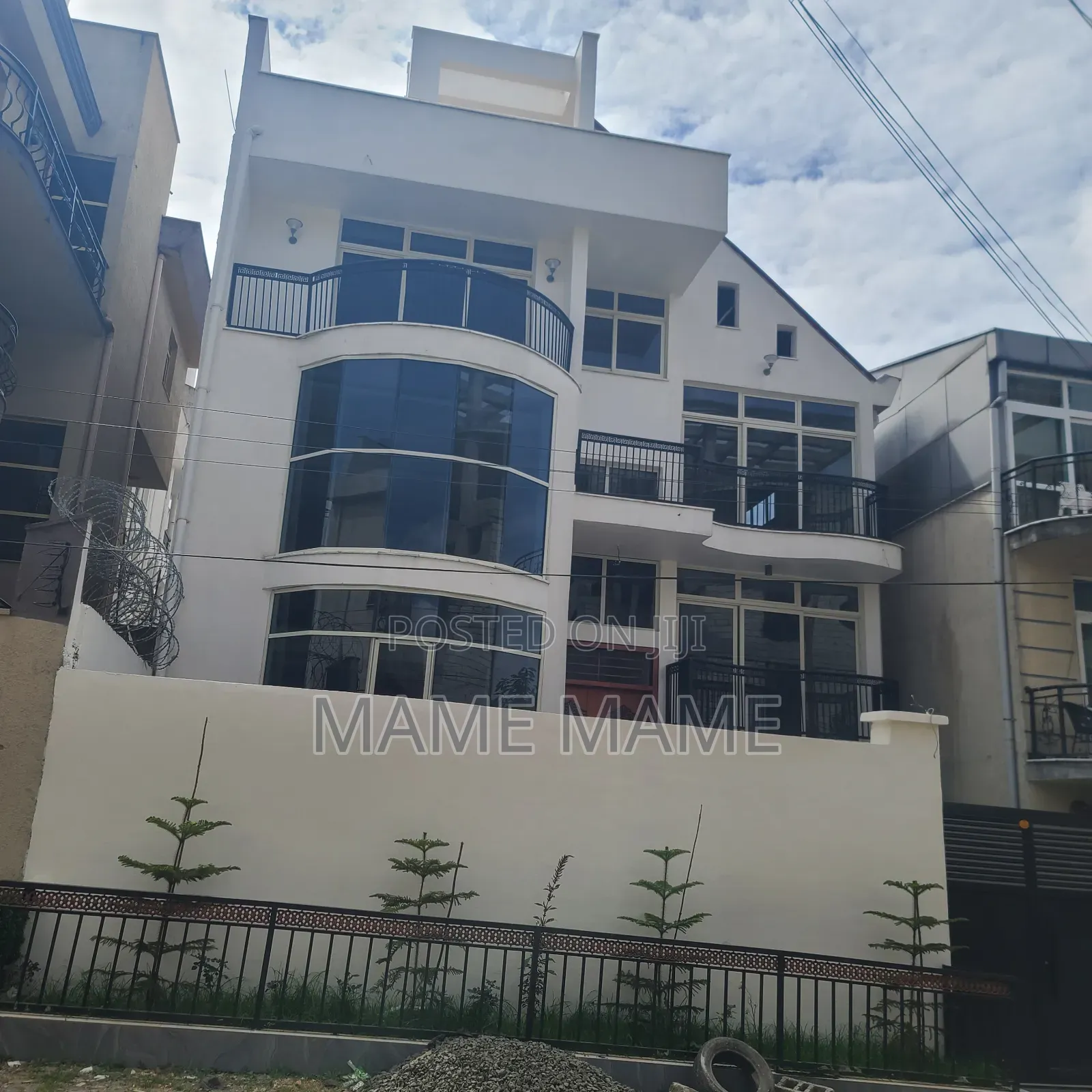 10bdrm House in Addis Abeba, Bole for rent