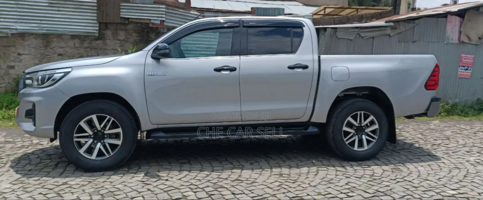 Toyota Hilux 2020 Silver