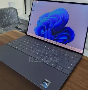 New Laptop Dell XPS 13 32GB Intel Core I7 SSD 1T