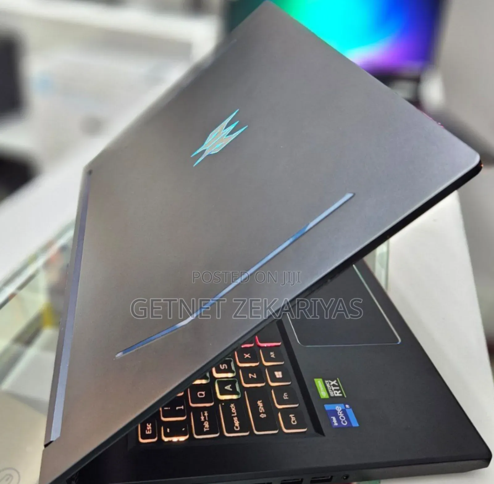 New Laptop Acer Predator Helios 300 18GB Intel Core I9 SSD 512GB