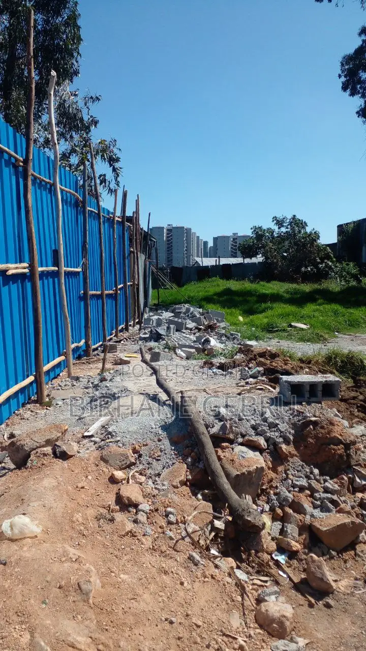 Rent for Garaj or Store Metals