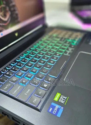 New Laptop Acer Predator Helios 300 16GB Intel Core I9 SSD 512GB